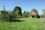 r&eacute;f&eacute;rence n&deg; 5816037 : Sellières - SELLIERES grand terrain en hameau, partie constructible avec grange